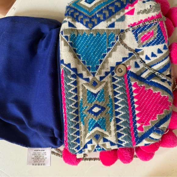 Paper Source Blue and Pink Pom-Pom Handbag - Picture 11 of 15